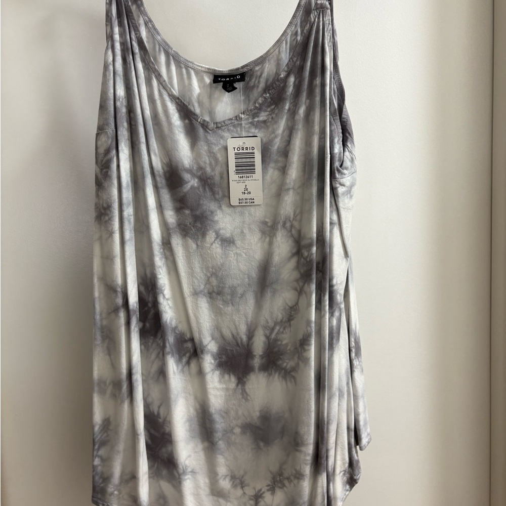 Torrid Gray Sleeveless Tank Top
